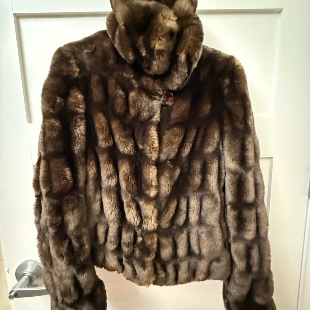 Luxurious Brown Faux Fur Coat